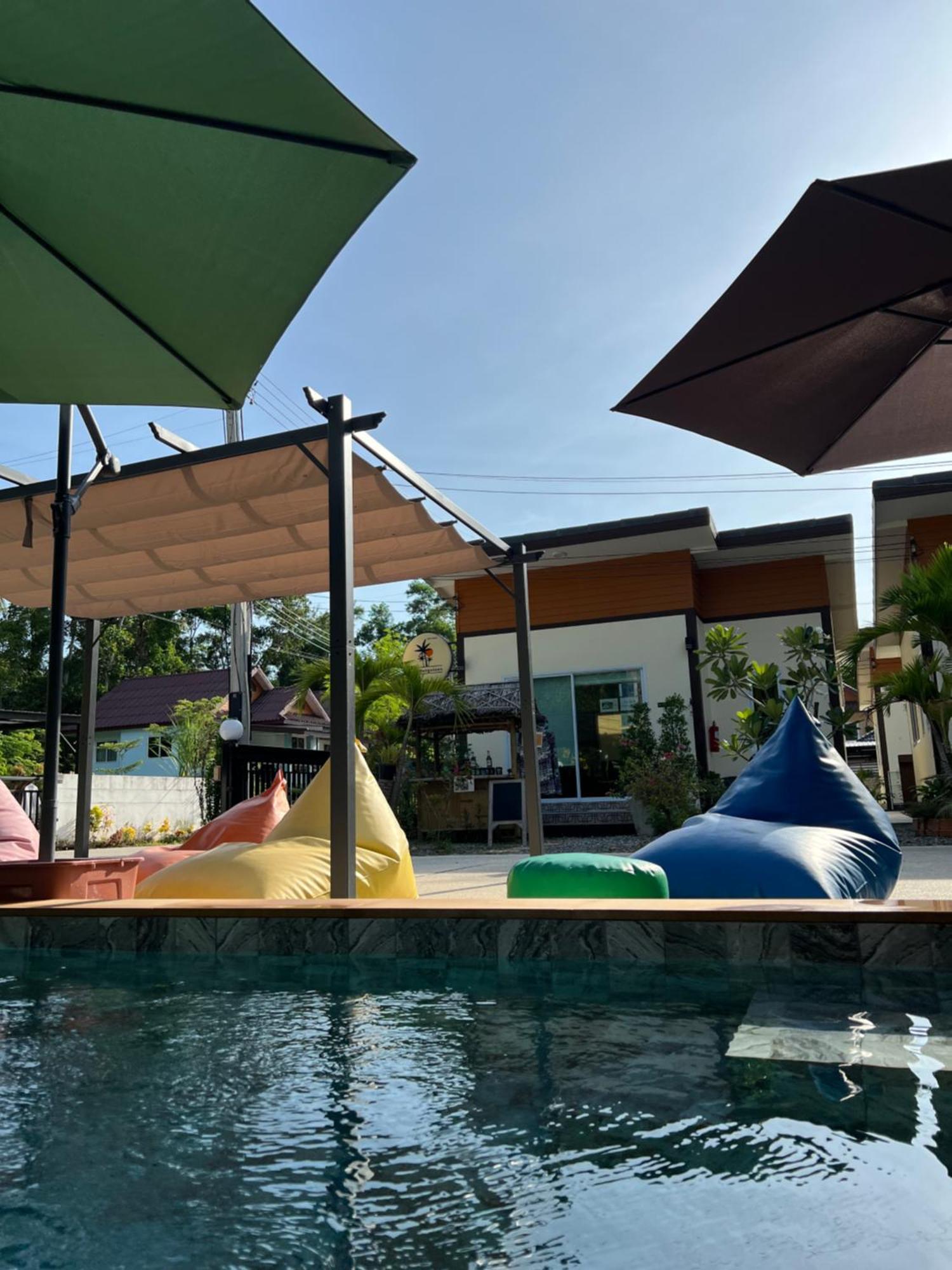 Bsk Bungalows Lipa Noi Exterior foto