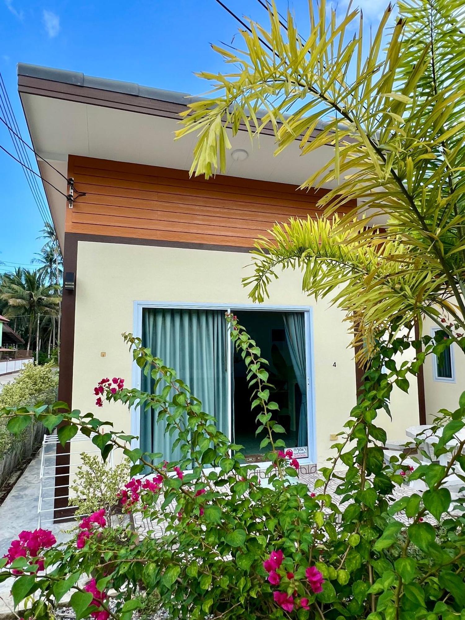 Bsk Bungalows Lipa Noi Exterior foto