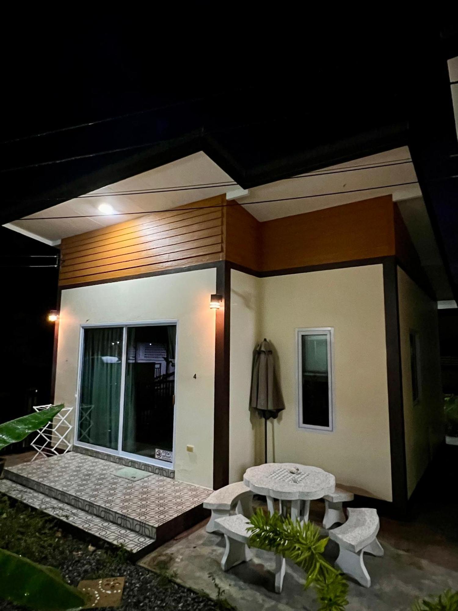 Bsk Bungalows Lipa Noi Exterior foto