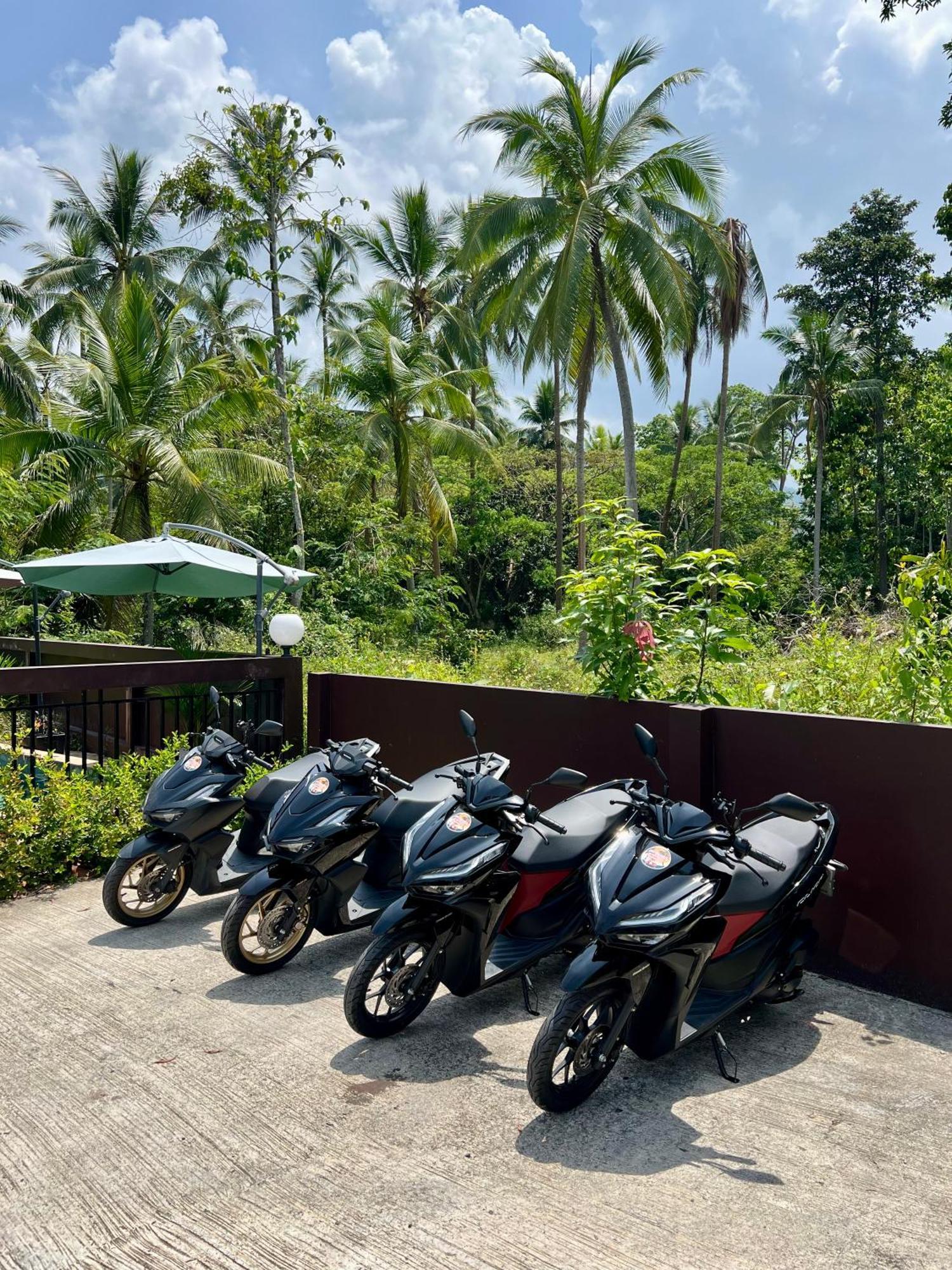 Bsk Bungalows Lipa Noi Exterior foto